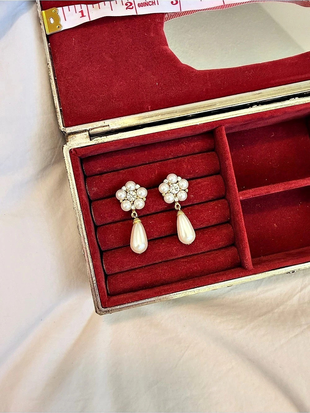 Vintage Pearl Drop Earrings